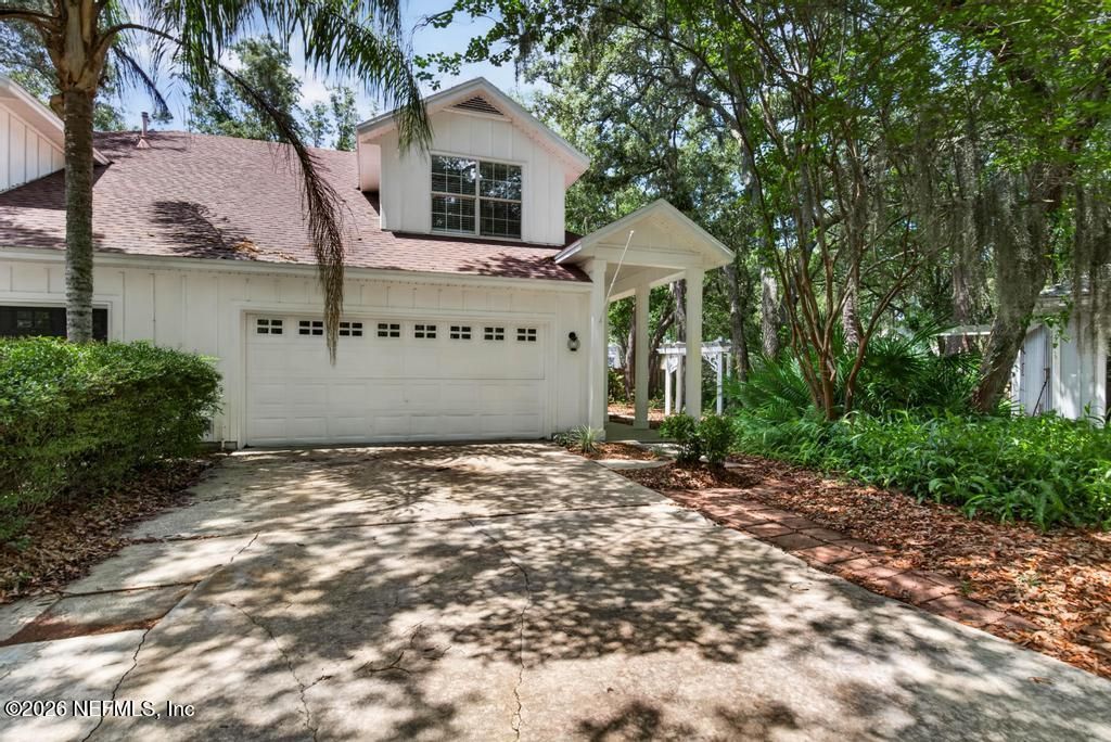 2019 VILLAGE Lane, Fernandina Beach, FL 32034