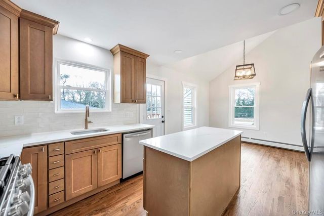 160 Oak Street, Mattituck, NY 11952