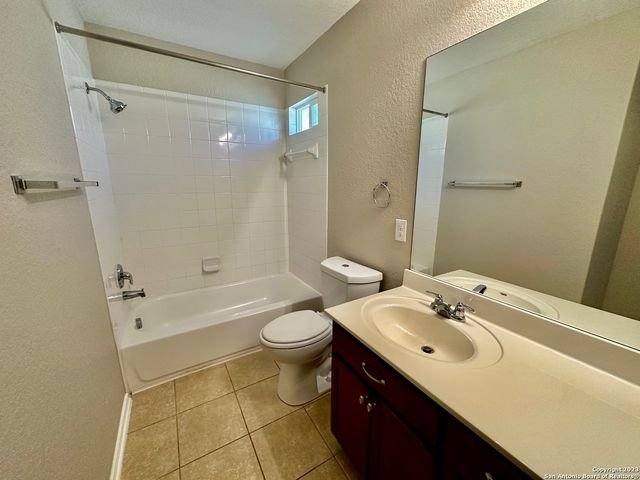 543 RED QUILL NEST, San Antonio, TX 78253