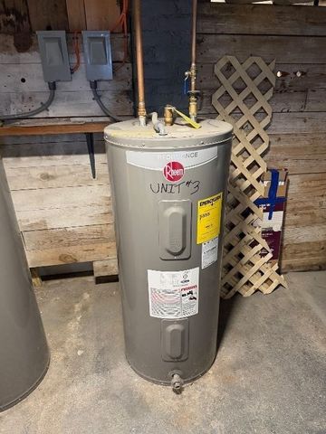 26 Bradfield Ave 3, Boston, MA 02131