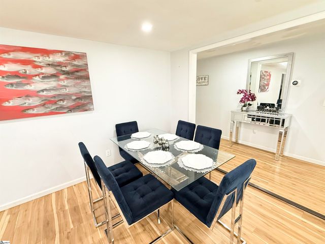 703 S Harper Street, Laurens, SC 29360