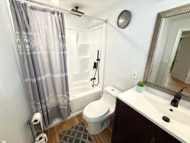 703 S Harper Street, Laurens, SC 29360