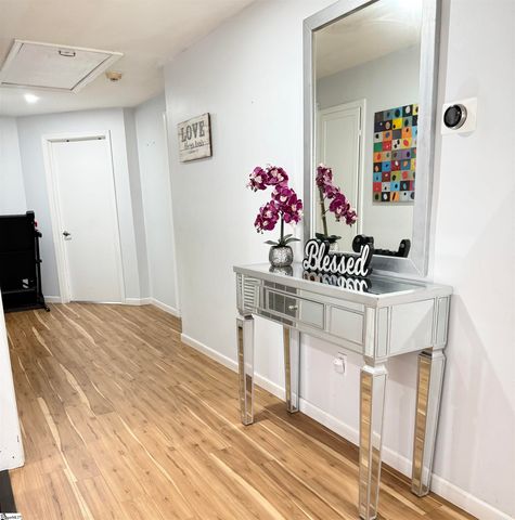 703 S Harper Street, Laurens, SC 29360