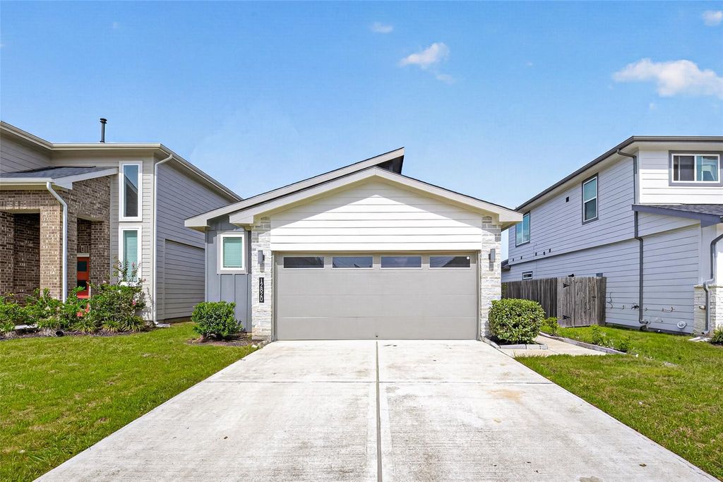 12820 Tokenhouse Lane, Houston, TX 77047