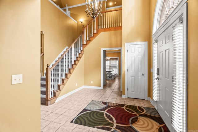 121 Lily Drive, Maumelle, AR 72113