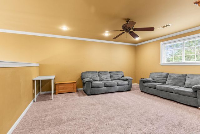 121 Lily Drive, Maumelle, AR 72113