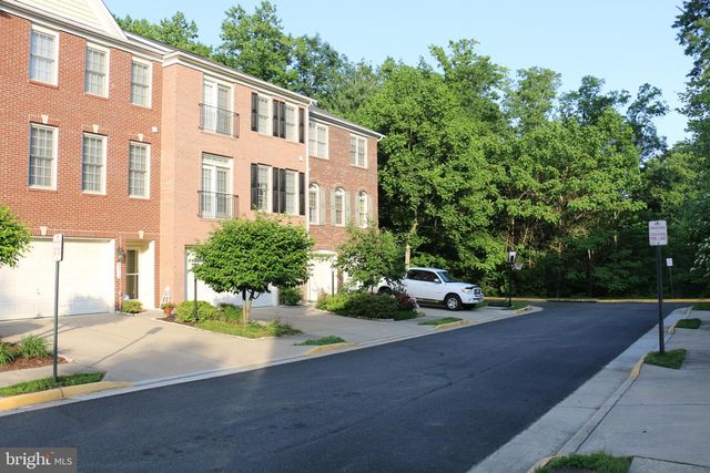 8316 DOCKRAY CT, Lorton, VA 22079