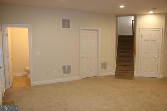 8316 DOCKRAY CT, Lorton, VA 22079