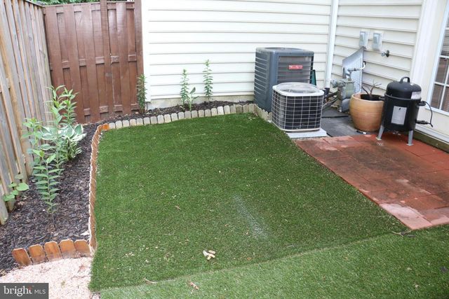 8316 DOCKRAY CT, Lorton, VA 22079