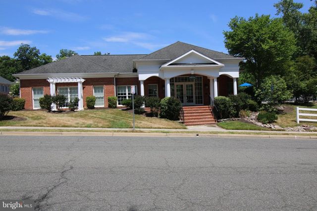 8316 DOCKRAY CT, Lorton, VA 22079