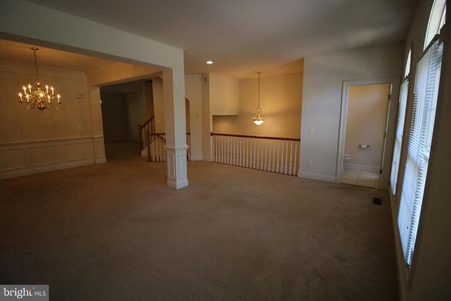 8316 DOCKRAY CT, Lorton, VA 22079