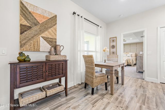 885 Starland Street SE, Palm Bay, FL 32909