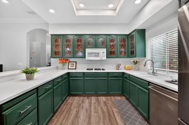 130 Bayline Cir, Folsom, CA 95630