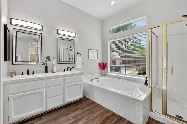 130 Bayline Cir, Folsom, CA 95630