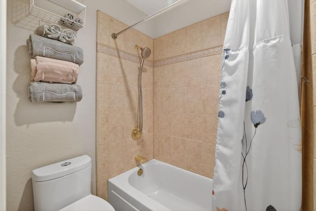 130 Bayline Cir, Folsom, CA 95630