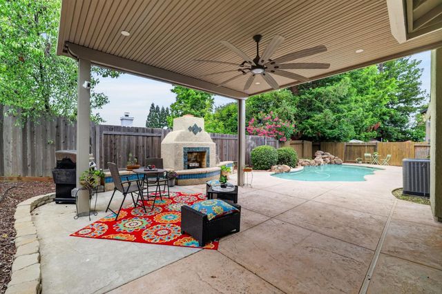 130 Bayline Cir, Folsom, CA 95630