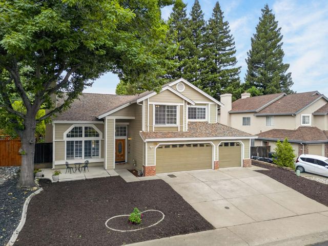 130 Bayline Cir, Folsom, CA 95630