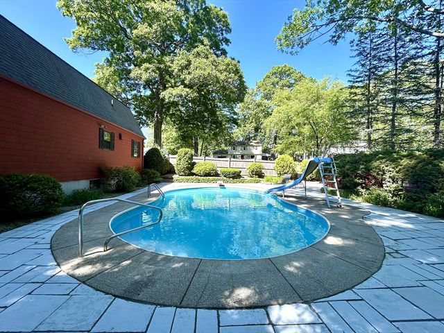 31 Muriel Ln, Milford, MA 01757