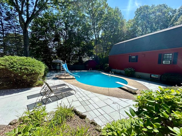 31 Muriel Ln, Milford, MA 01757