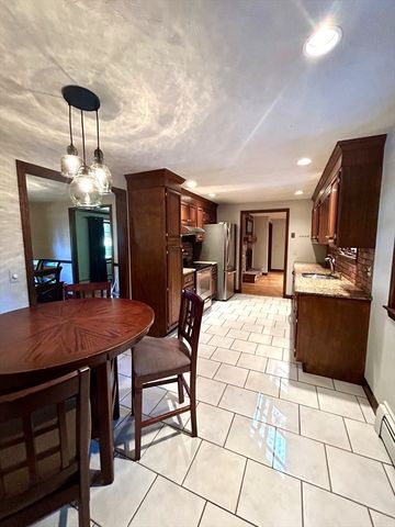31 Muriel Ln, Milford, MA 01757