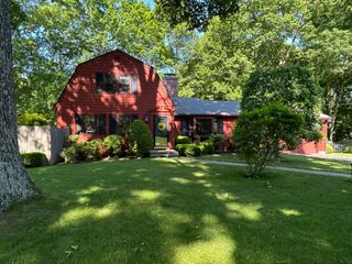 31 Muriel Ln, Milford, MA 01757