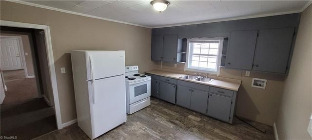 418 White Oak Street A, High Point, NC 27260