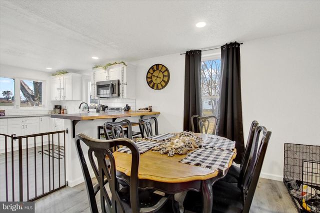 1160 BEECHERSTOWN RD, Biglerville, PA 17307