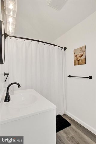 1160 BEECHERSTOWN RD, Biglerville, PA 17307