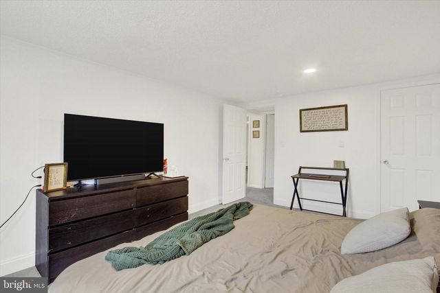 1160 BEECHERSTOWN RD, Biglerville, PA 17307