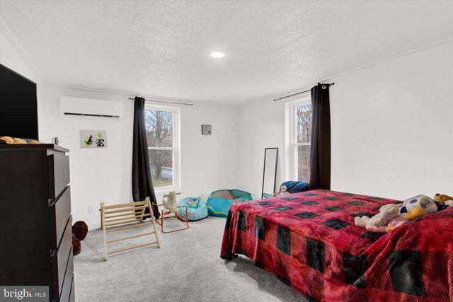 1160 BEECHERSTOWN RD, Biglerville, PA 17307