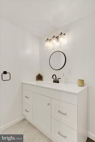 1160 BEECHERSTOWN RD, Biglerville, PA 17307