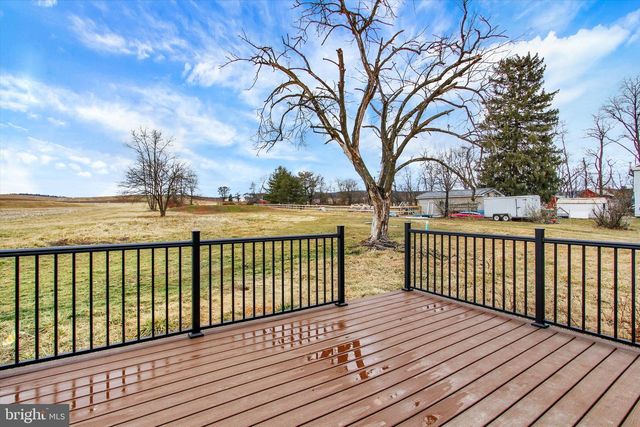 1160 BEECHERSTOWN RD, Biglerville, PA 17307