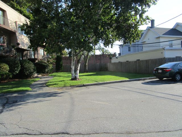 26 Chestnut Street 16, Wakefield, MA 01880