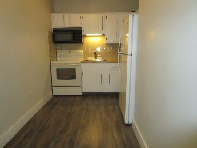 26 Chestnut Street 16, Wakefield, MA 01880