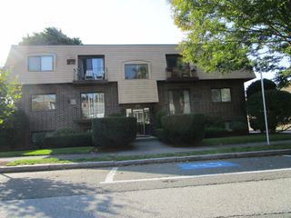 26 Chestnut Street 16, Wakefield, MA 01880