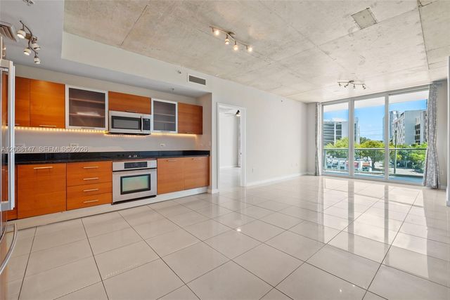3470 E Coast Avenue H0302, Miami, FL 33137