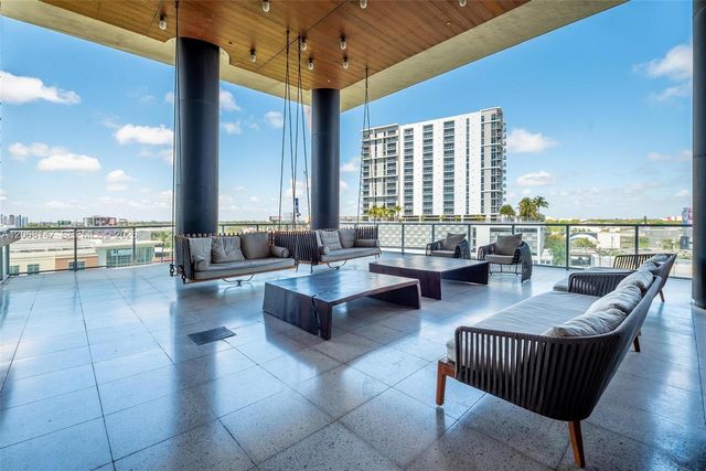3470 E Coast Avenue H0302, Miami, FL 33137