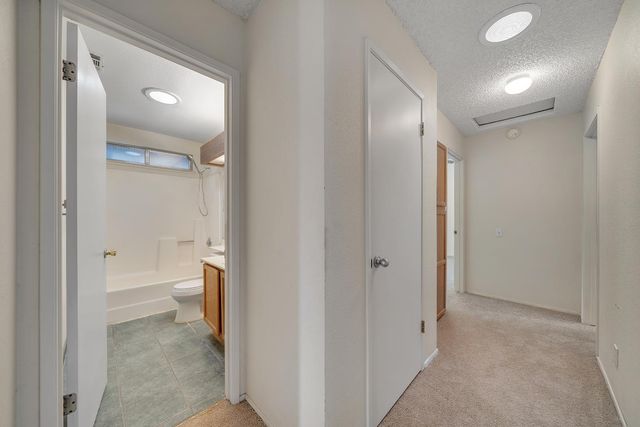 5241 Bassett Way, Sacramento, CA 95823