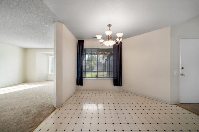 5241 Bassett Way, Sacramento, CA 95823