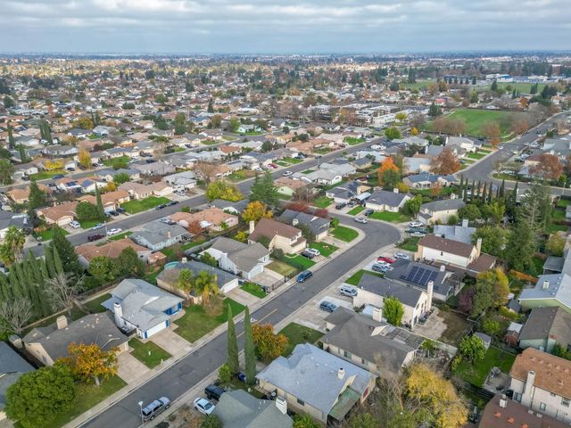 5241 Bassett Way, Sacramento, CA 95823