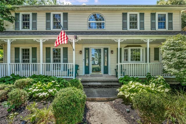 6266 Meadowbrook Drive, Mentor, OH 44060