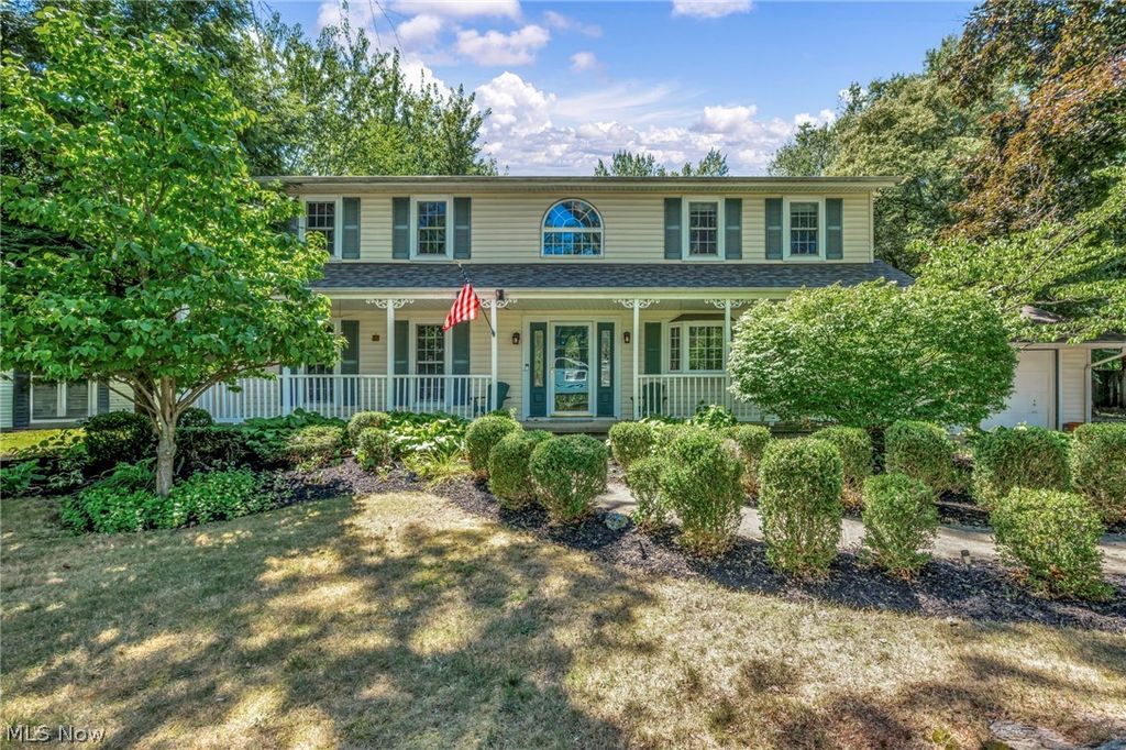 6266 Meadowbrook Drive, Mentor, OH 44060