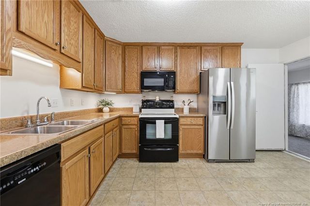 7338 Pebblebrook Drive, Fayetteville, NC 28314