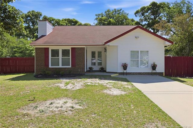 7338 Pebblebrook Drive, Fayetteville, NC 28314