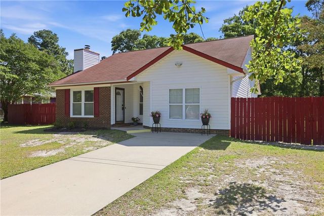 7338 Pebblebrook Drive, Fayetteville, NC 28314