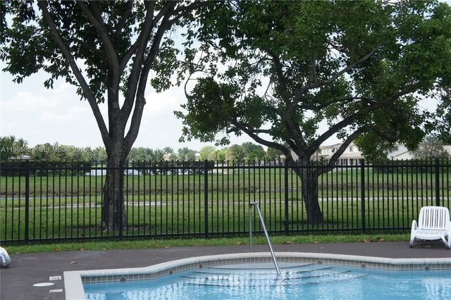 12885 SW 49th Ct, Miramar, FL 33027