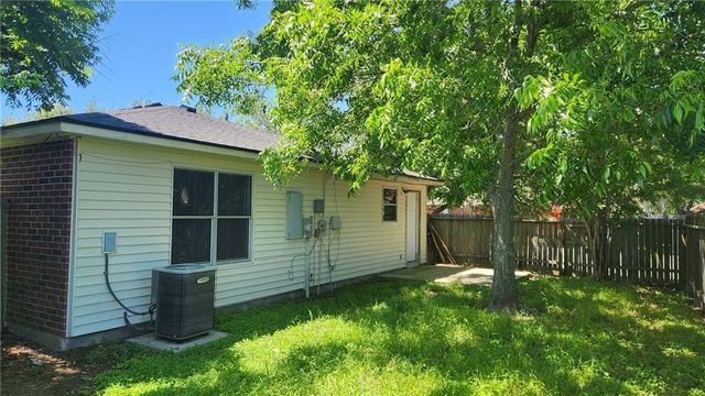 7841 Impala Dr, Corpus Christi, TX 78414