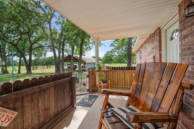 32318 Hamilton Road, Wanette, OK 74878