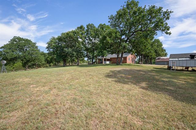 32318 Hamilton Road, Wanette, OK 74878