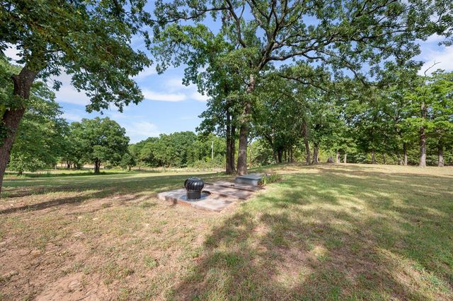 32318 Hamilton Road, Wanette, OK 74878